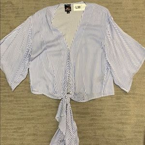 Women’s striped tie front top size S new